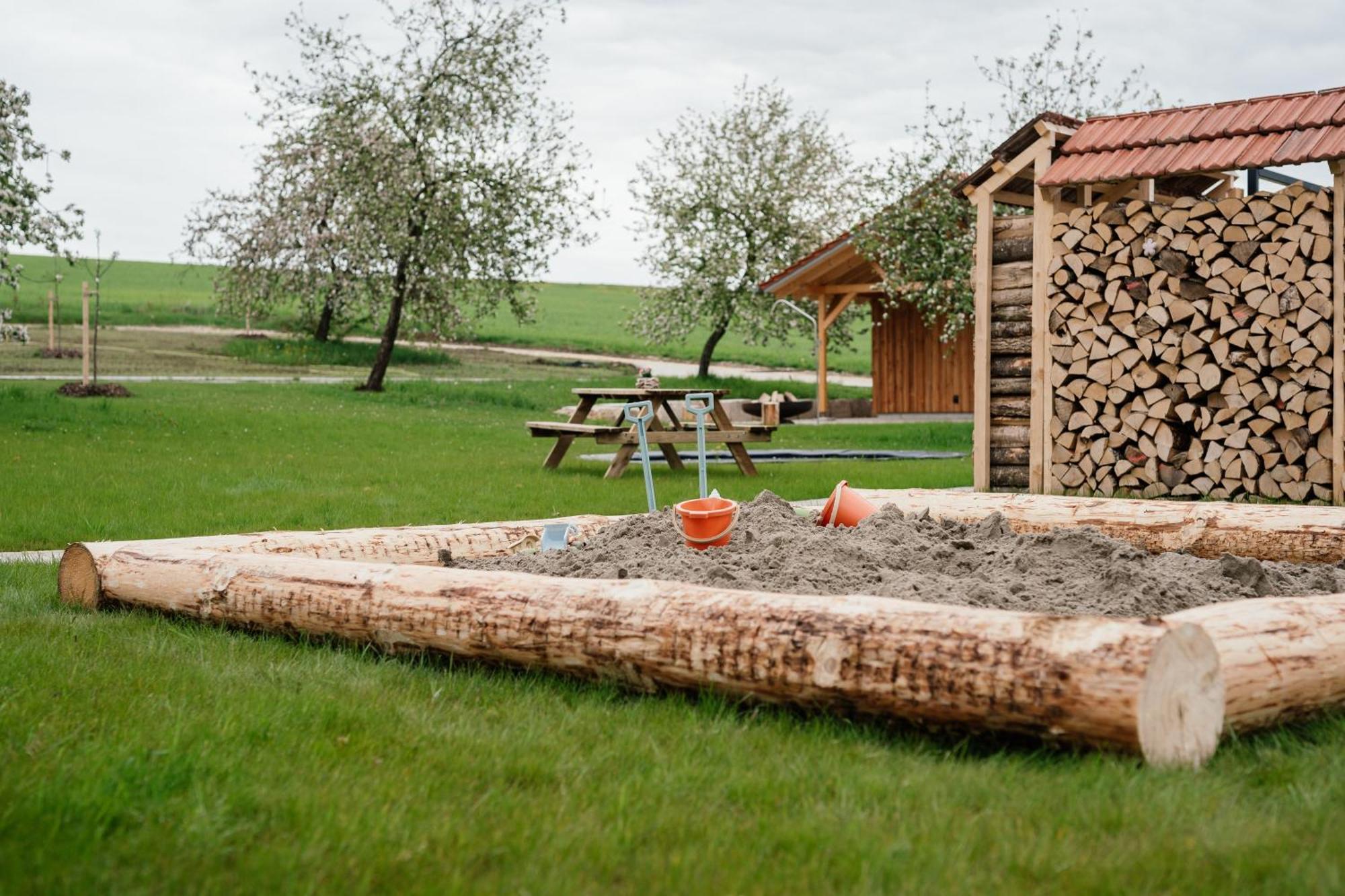 Ferienwohnung Raschbrunnenhof - Oekolandbau & Erholung Haunsheim Exterior foto